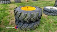 Pr of 400/80 R25 wheels 5 stud JCB Centres, solid filled