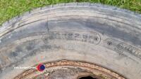 4 x Bridgestone 11R22.5 tyres - 3