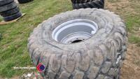 2 x Alliance 560/60R22.5 8 stud wheels - 2
