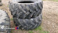 2 x Firestone 540/65R30 tyres - 4