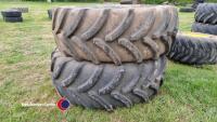 2 x Vredestein 650/65R42 10 stud John Deere wheels - 6