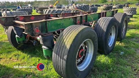 Tri axle bogey air suspension super singles 10 stud axle