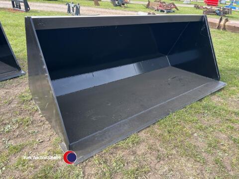 Bucket, Manitou brackets