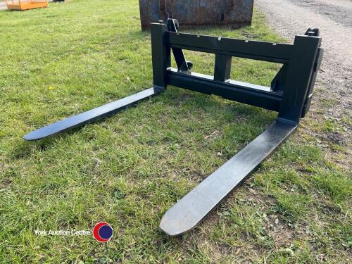Pallet forks c/w Euro brackets