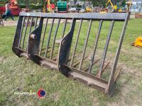 Muck fork with Manitou brackets - 4