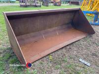 Telehandler bucket - 2