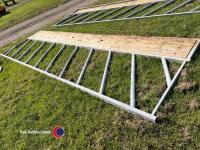 IAE 15ft cattle barrier, straight condition, no bends