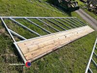 IAE 15ft cattle barrier, straight condition, no bends - 2