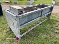 IAE tipping water trough - 3