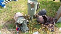 Sandblasting pot c/w masks