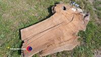 Heavy oak slab, approx 1.4 long, 650mm wide, 60mm thick - 2