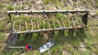 Metal grass tines