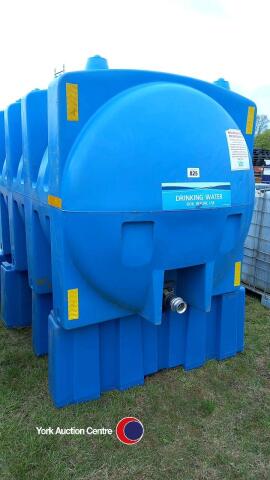2500 litre clean water tank on stand