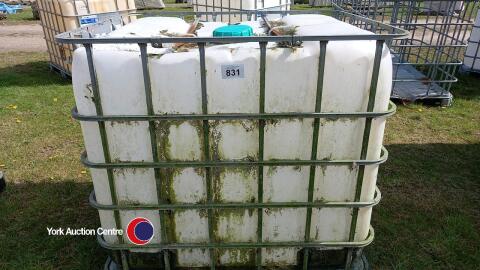 IBC water storage tanks, used, clean