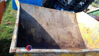 Tipping skip - 3