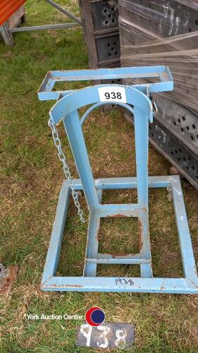 Stand for welder and gas bottle