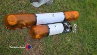 2 Britax roof beacon bar (new) - 2