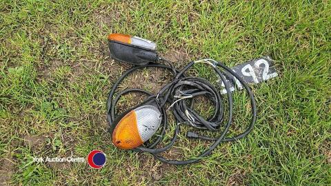 Valtra indicator cab lamps