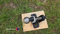 Tow ball and pin - 2