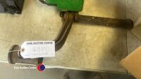 Davis trenching tracked machine, handle in office - 5