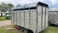 Graham Edwards 12ft tri-axle livestock trailer - 6
