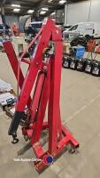 Folding engine crane - 4