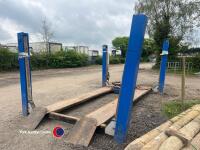 3.5T 4 post ramp with jack - 4