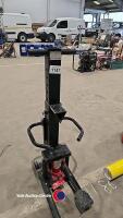 Hydraulic log splitter