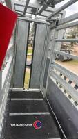 Bateman fully hydraulic squeeze crush, had little use and perfect working order - 6