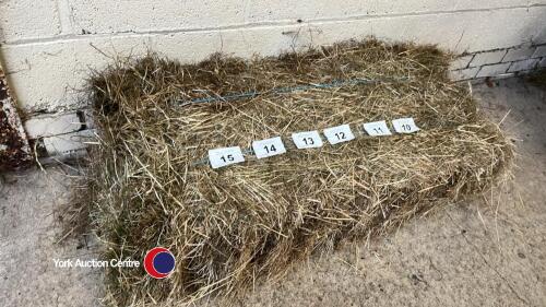 25 x small bales of hay, collection from YO30 1AY
