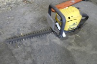 McCulloch hedge trimmer - 2