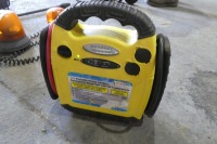 Aircon 12v presser and jump pack - 2