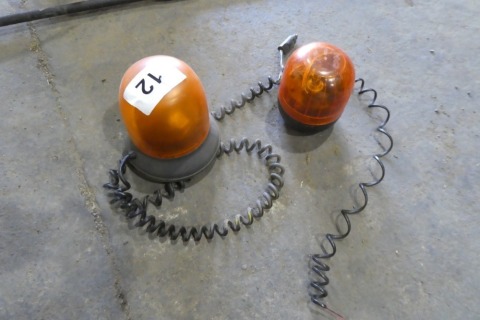 2 x beacon lights