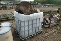 Stillage of timber and IBC - 2