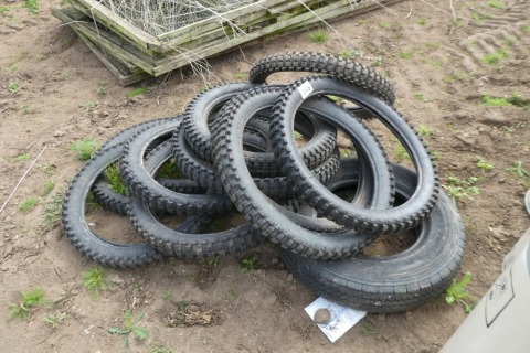 Mixed motorbike tyres
