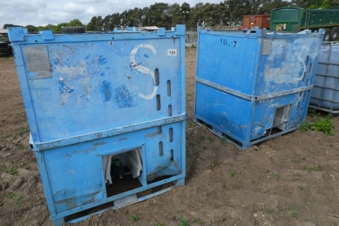 2 x TND heavy duty tanks