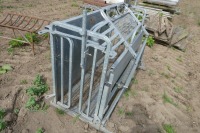 Ironwork Ltd sheep rollover crate - 2