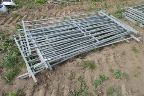 10 x 6ft sheep hurdles