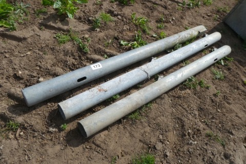 3 x galvanised gate posts, 1 x 6ft and 2 x 2m long
