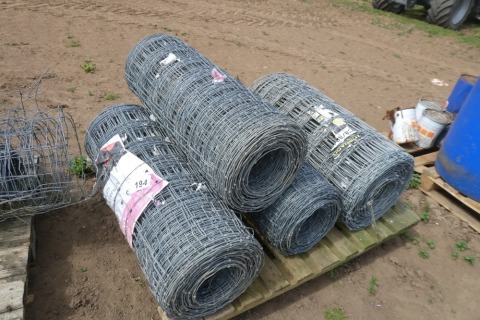 4 x complete and 1 x part roll of fencing wire
