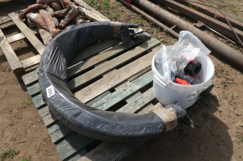 Quantity of hose and fittings