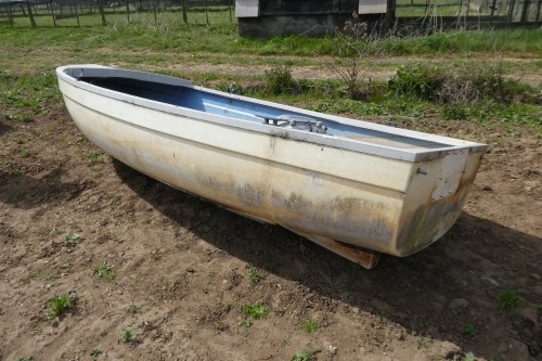 Fibreglass boat, c/w Honda outboard motor
