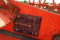 Kuhn HR4004 power harrow c/w packer roller, bearings and seals recently done, 2011 - 5