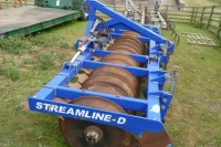 Lynx Streamline D 4m folding front press, hydraulic front levelling paddles - 3