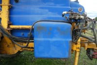Knight 24m trailed sprayer, 2003 - 3
