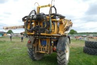 Knight 24m trailed sprayer, 2003 - 4