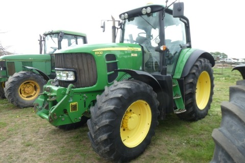 John Deere 6930 tractor, 40kph PowerQuad gearbox, front linkage, YJ08 HUZ, 8753 hrs