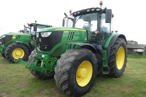 John Deere 6215R tractor, 50kph AutoPowr gearbox, AE68JGV, 7000 hrs