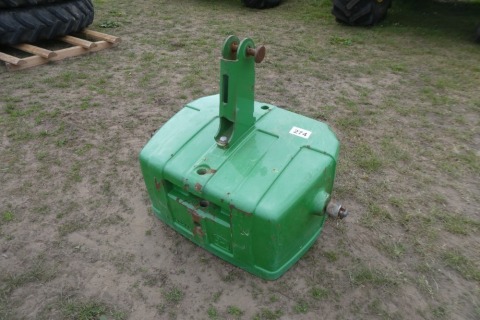 John Deere 900kg weight block