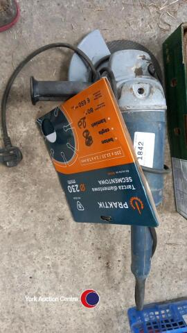 9 inch angle grinder and stone cutting disc